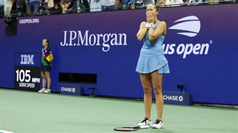 Shelby rogers tennis - Shelby Rogers, of the United States, reacts after defeating Ashleigh Barty, of Australia, during the ...[+] third round of the US Open tennis championships, Saturday, Sept. 4, 2021, in New York ...